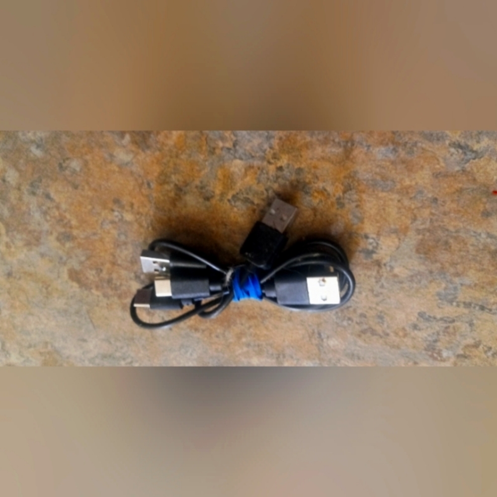 Black USB to Micro-USB Charging & Data Cable - Universal